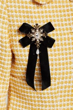 STORETS Ornate Velvet Brooch ACCESSORIES