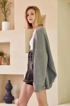STORETS CLOTHING Charlotte Boxy Sweater Cardigan