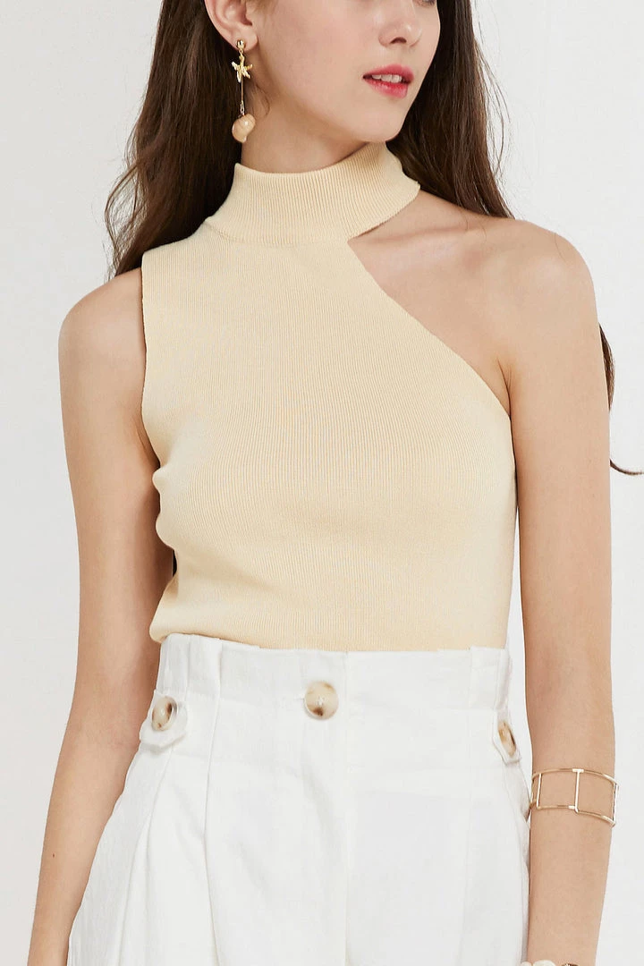 STORETS CLOTHING Alexis One Shoulder Knit Top