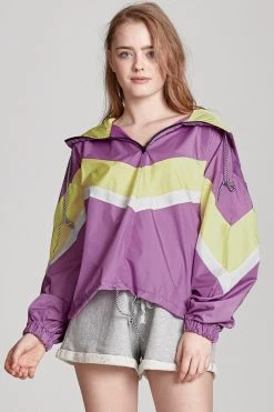 STORETS CLOTHING Bella Vintage Pop Windbreaker