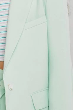 STORETS CLOTHING Scarlett Oversized Fit Jacket