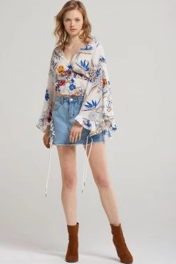 STORETS SALE CLOTHING Miya Floral Tie Blouse