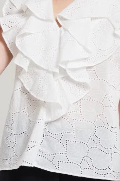 STORETS SALE Sydnee Embroidery Blouse