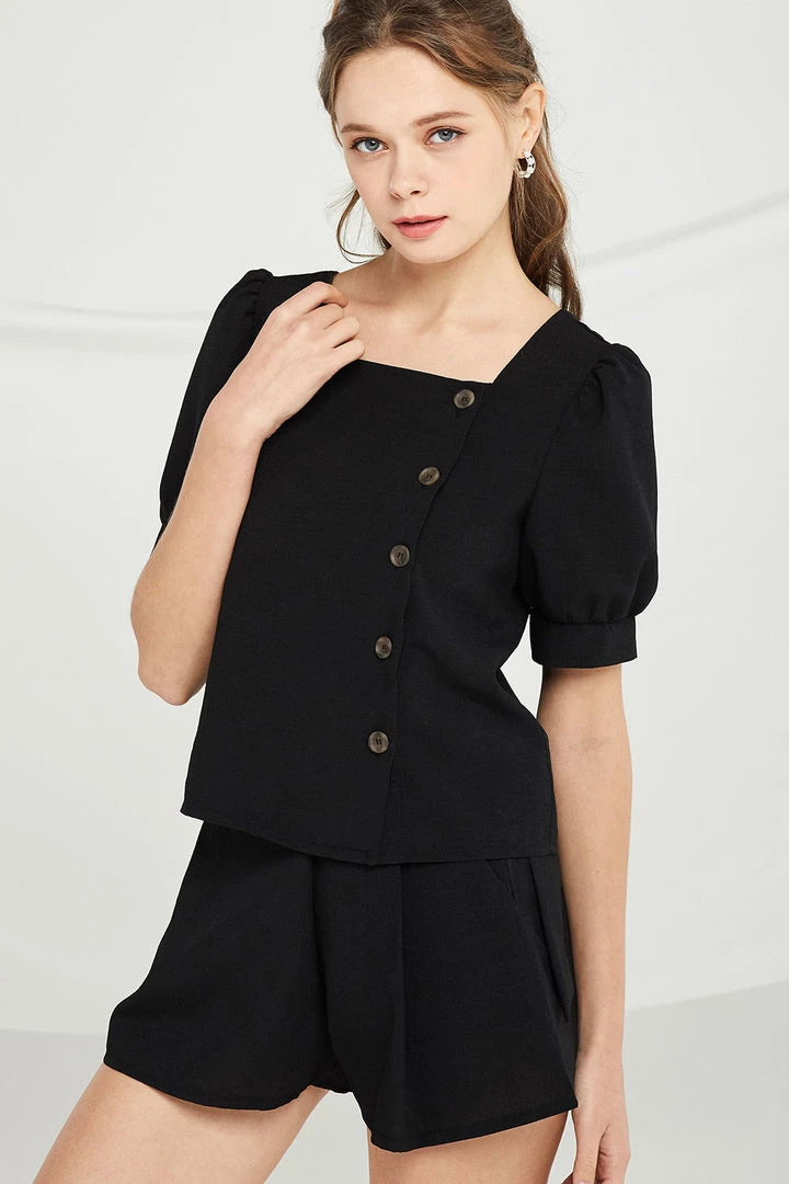 STORETS CLOTHING Emery Puff Sleeve Blouse And Shorts Set