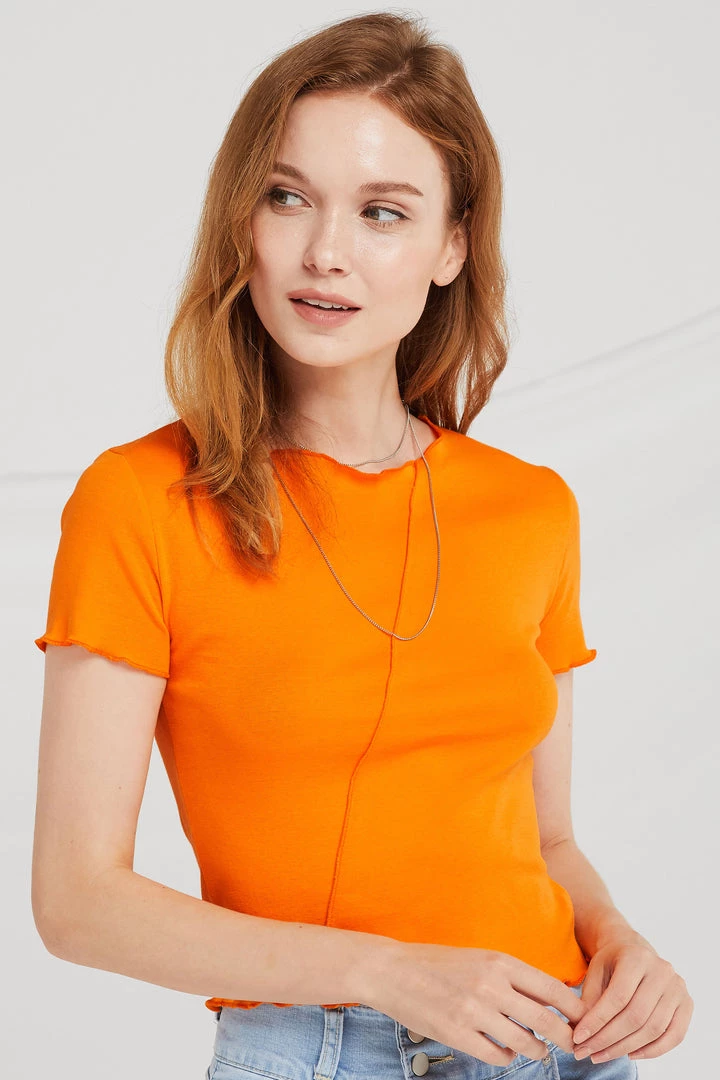 STORETS CLOTHING Daisy Lettuce-Edge Crop Top