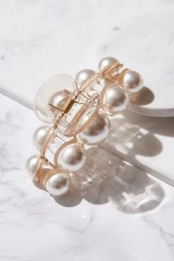 STORETS Five Faux Pearl Clip ACCESSORIES