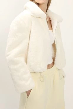 STORETS SALE Leah Fluffy Cropped Jacket CLOTHING
