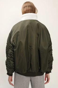 STORETS CLOTHING Ella Borg Teddy Bomber