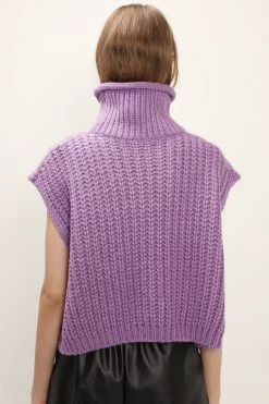 STORETS Reagan Cable Knit Sleeveless Top