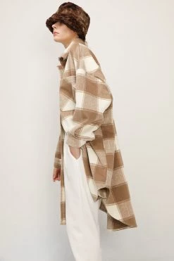 STORETS Ada Oversized Plaid Shirt Jacket