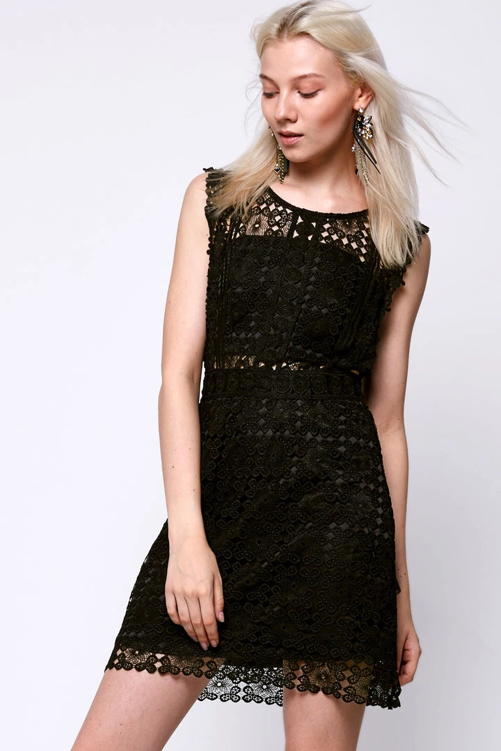 STORETS SALE Yula Lace Punching Dress CLOTHING