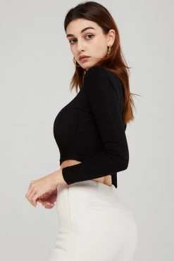 STORETS Alexis Fitted Crop Top CLOTHING