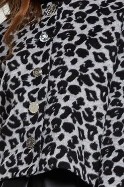 STORETS Miri Buttoned Leopard Print Jacket