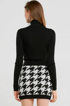 STORETS CLOTHING Dorothy Cut-out High Neck Top