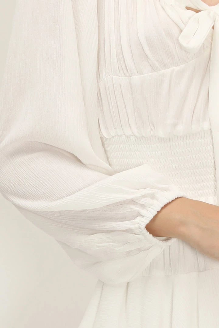 STORETS CLOTHING Juliette Balloon Sleeve Blouse