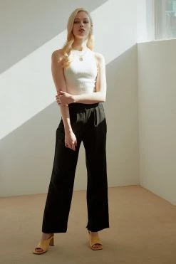 STORETS CLOTHING Mercy Ribbed Crop Tank Top