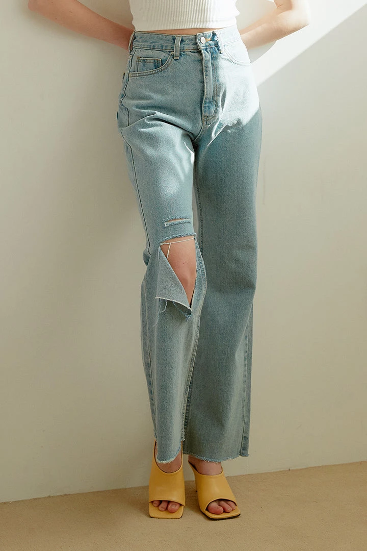 STORETS CLOTHING Haily Slash Ripped Jeans