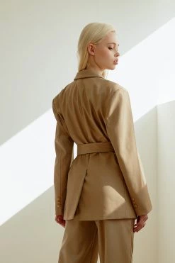 STORETS Camila Oversized Boyfriend Blazer W/Belt CLOTHING