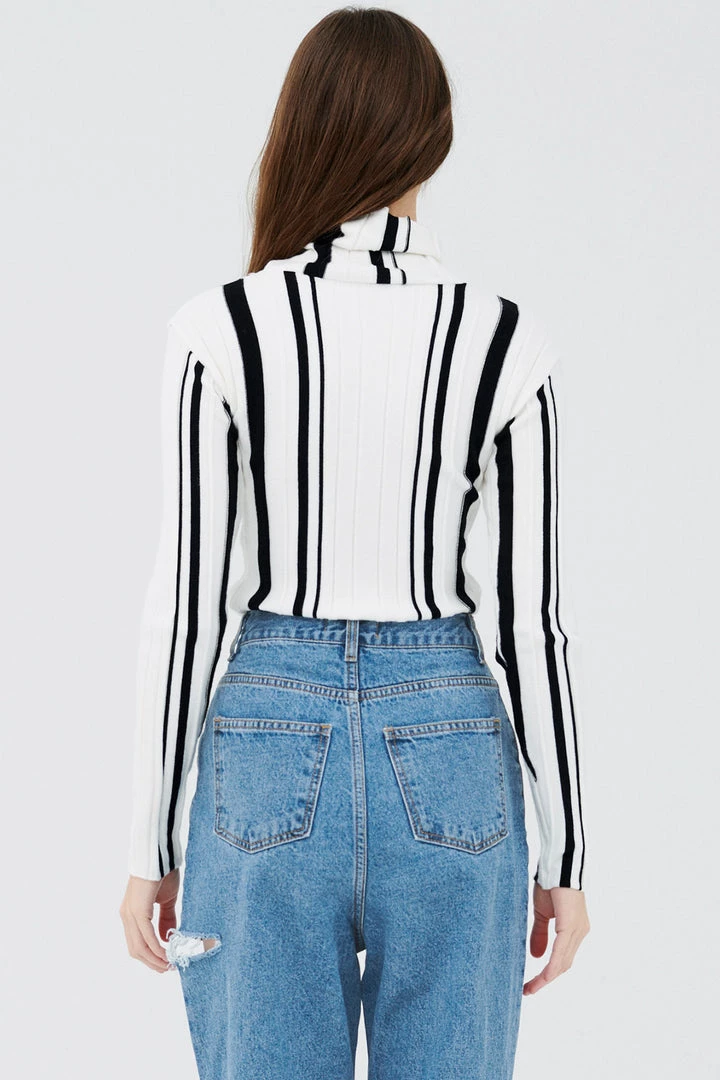 STORETS CLOTHING Mei Striped Knitted Top