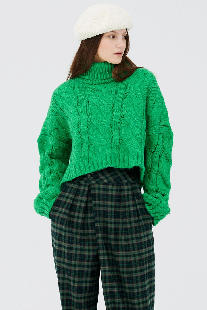 STORETS Palo Turtle Neck Cropped Sweater CLOTHING