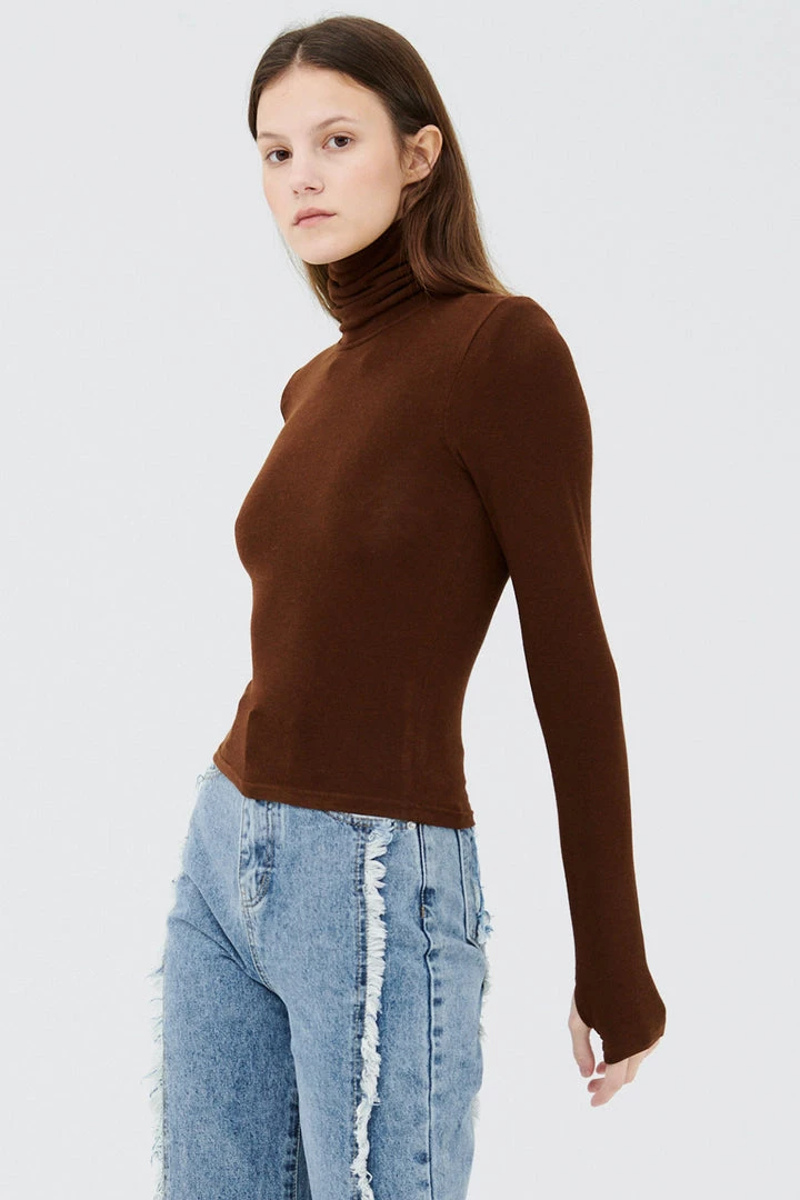 STORETS CLOTHING Golda Padded Shoulder Top