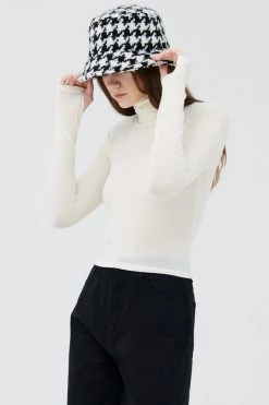 STORETS Golda Padded Shoulder Top CLOTHING