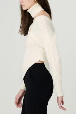 STORETS Sia Neck Warmer And Sweater Set CLOTHING