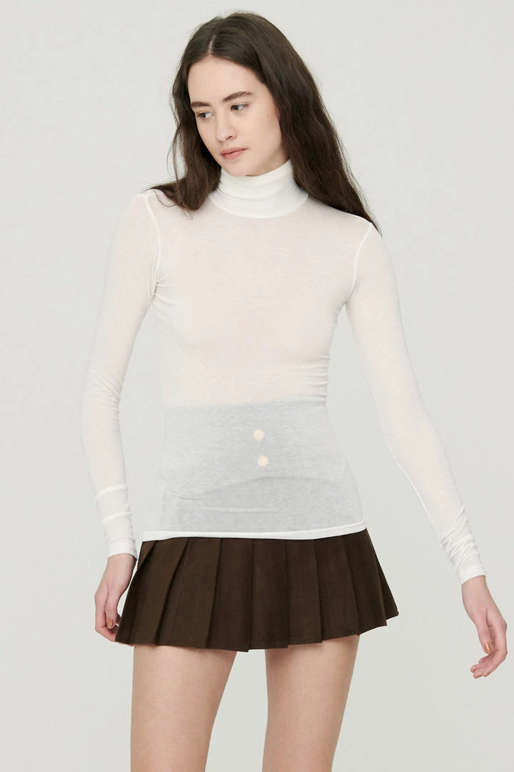 STORETS CLOTHING Charlotte Lightweight High Neck Top