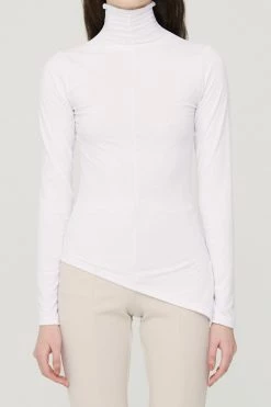 STORETS CLOTHING Cyndy Asymmetric Top