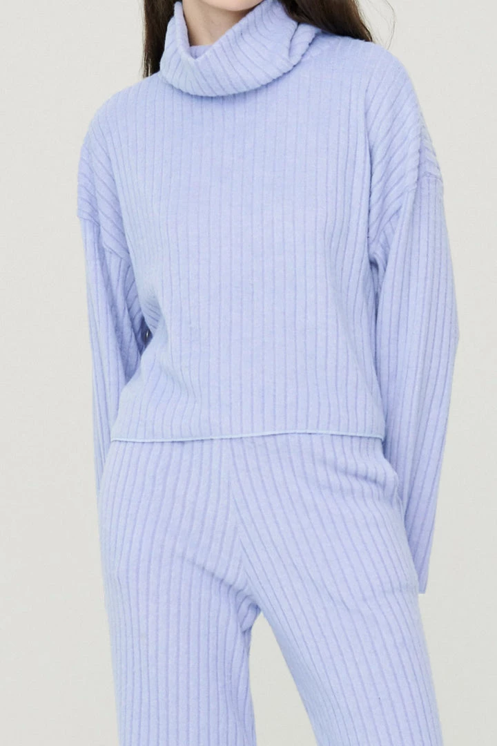 STORETS CLOTHING Janet Faux Fur High Neck Pullover