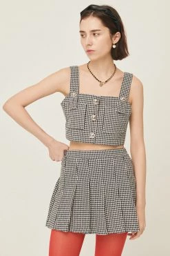 STORETS Haley Buttoned Crop Top