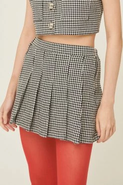STORETS Haley Houndstootch Pleated Skort WHAT'S NEW