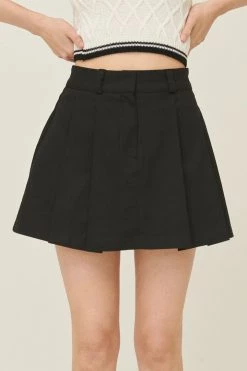 STORETS Sienna Kick Pleats Skirt WHAT'S NEW