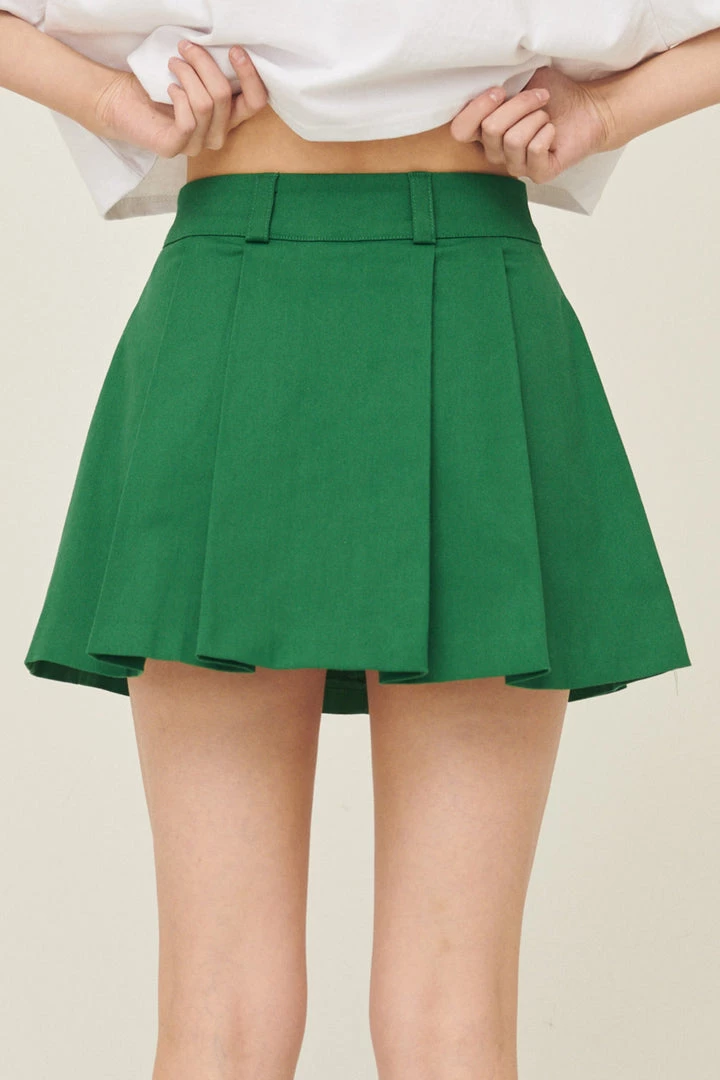 STORETS Sienna Kick Pleats Skirt