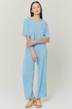 STORETS CLOTHING Lyra Lettuce Hem Plisse Top