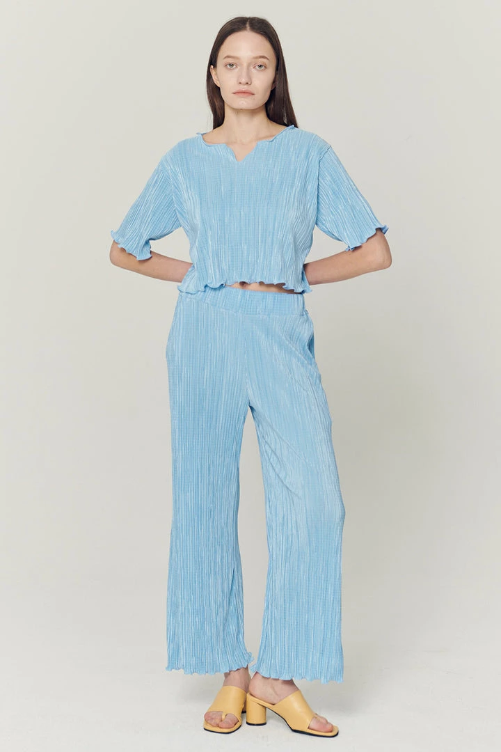 STORETS CLOTHING Lyra Lettuce Hem Plisse Pants
