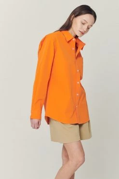 STORETS WHAT'S NEW Leah Boyfriend Buttoned Shirt