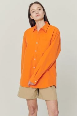 STORETS WHAT'S NEW Leah Boyfriend Buttoned Shirt