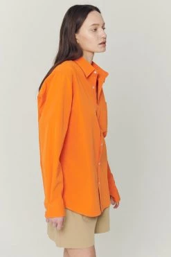 STORETS WHAT'S NEW Leah Boyfriend Buttoned Shirt