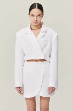 STORETS Influencer Re:born Eva Two Button Crop Blazer