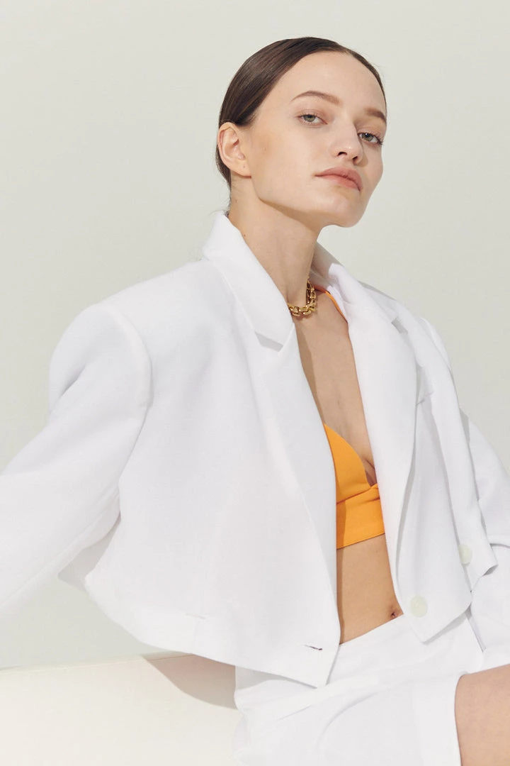 STORETS Influencer Re:born Eva Two Button Crop Blazer