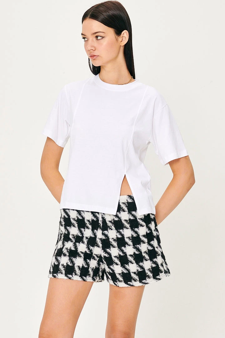 STORETS BEST-SELLERS Valerie Front Slit T-shirt