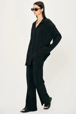 STORETS Maria Oversized Plisse Shirt