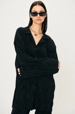 STORETS Maria Oversized Plisse Shirt
