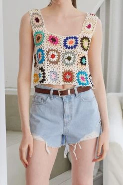 STORETS Rexana Floral Crochet Top