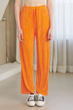 STORETS Peyton Crinkled Pleated Pants