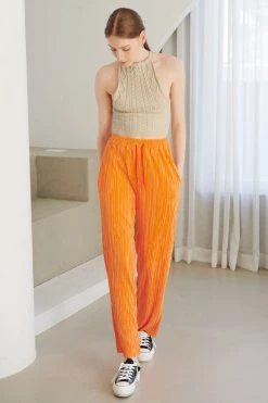 STORETS Peyton Crinkled Pleated Pants