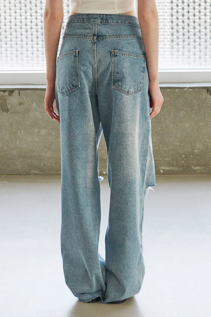 STORETS Vera Slash Cutout Jeans