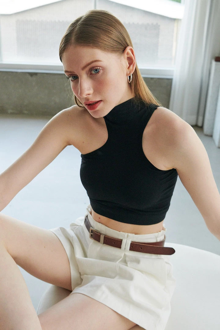 STORETS Aerynn Asymmetric Cutout Top