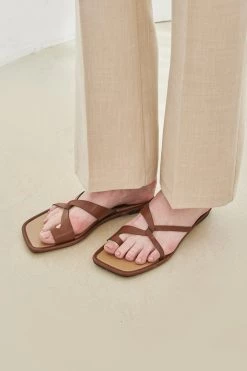 STORETS Lauren Twist Open Slippers WHAT'S NEW